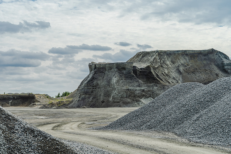 The quarry's reserves amount to more than 50 million cubic meters